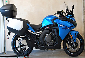 CFMOTO 650GT Premium motocykl