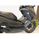 Honda Forza 125 - 1.maj, serviska, krásný stav