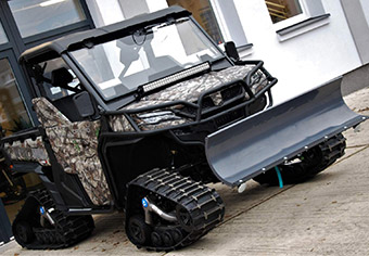 Čtyřkolka Gladiator UTV1000 4x4 EPS + pásy + ocelová radlice