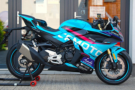 CFMOTO 450 SR Champion Edition motocykl