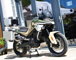 CFMOTO 800MT motocykl