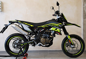 FB Mondial SMX 125i CBS SUPERMOTO motocykl