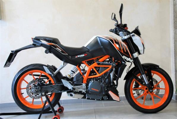 KTM 390 Duke