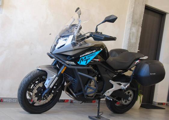 CFMOTO 650 MT