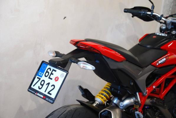 Ducati Hyperstrada 821