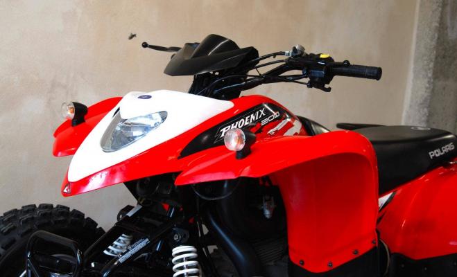 Polaris Phoenix 200