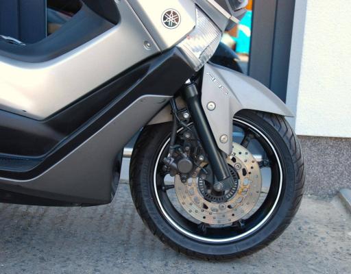 Yamaha NMAX 125