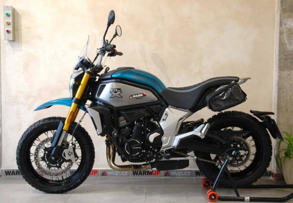 CFMOTO 700 CL-X Adventure