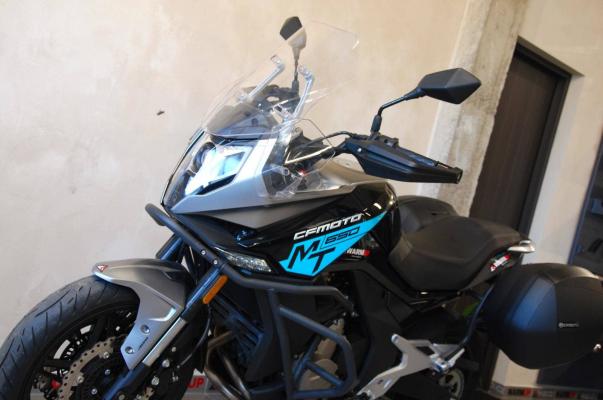 CFMOTO 650 MT