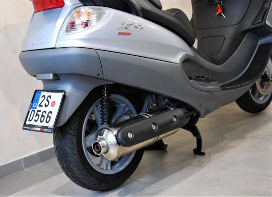 Piaggio X9 500 Evolution