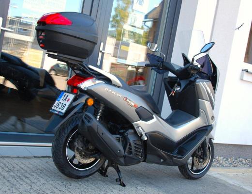 Yamaha NMAX 125