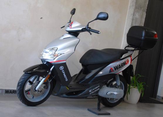 Yamaha Jog RR 50