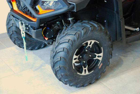 CFmoto Gladiator X625