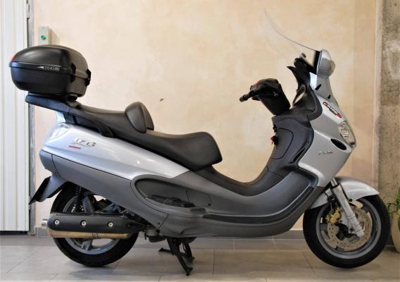 Piaggio X9 500 Evolution