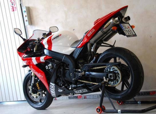 Yamaha YZF-R1