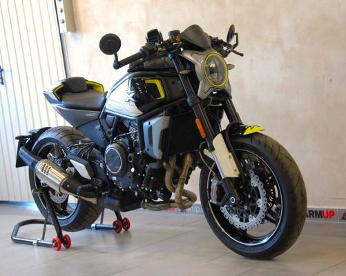 CFMOTO 700 CL-X Sport