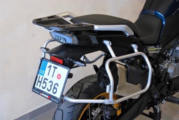 CFmoto 800 MT