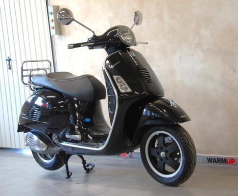 Vespa GTS 300