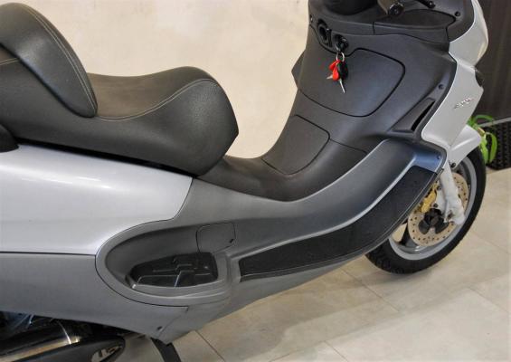 Piaggio X9 500 Evolution