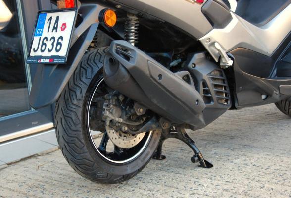 Yamaha NMAX 125