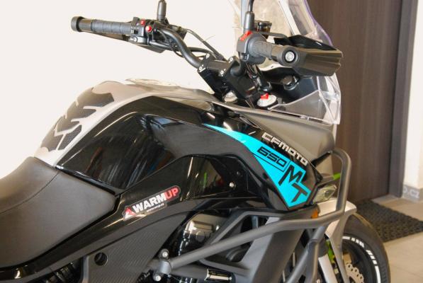 CFMOTO 650 MT