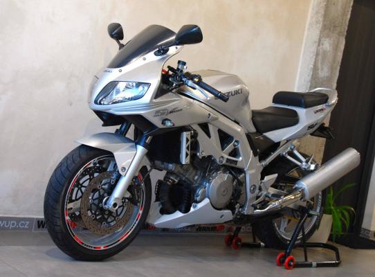 Suzuki SV 1000