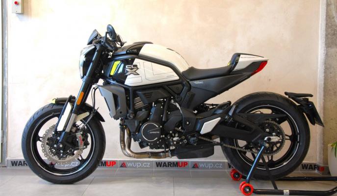 CFMOTO 700 CL-X Sport