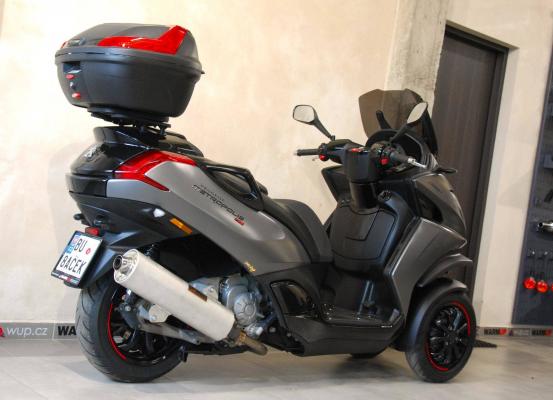 Peugeot Metropolis 400