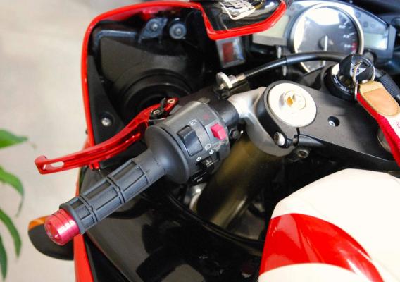 Yamaha YZF-R1