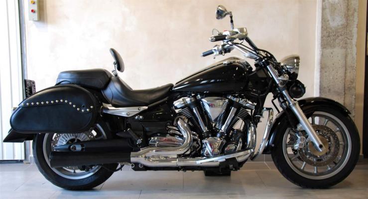 Yamaha XV 1900 Midnight Star