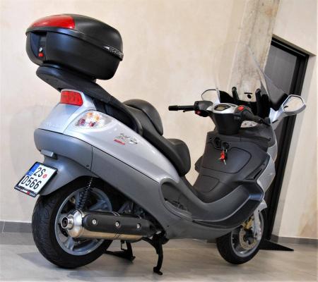 Piaggio X9 500 Evolution