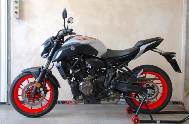 Yamaha MT-07