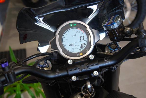 CFMOTO 700 CL-X Sport