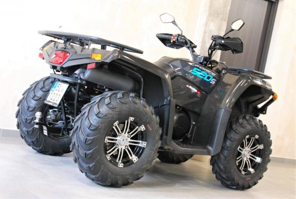 CFmoto Gladiator X520