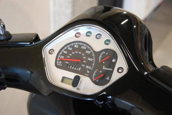 Vespa GTS 300