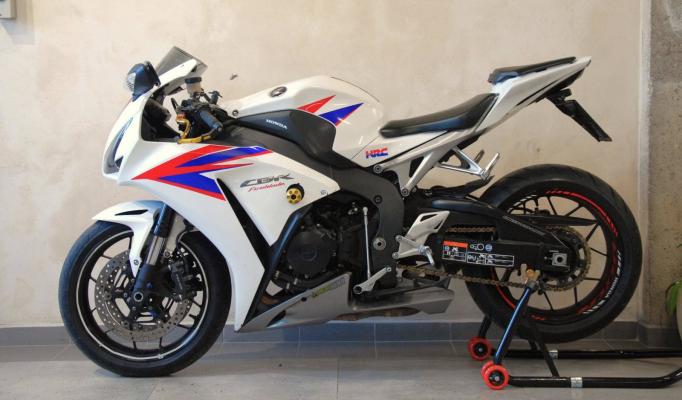 Honda CBR 1000 RR Fireblade