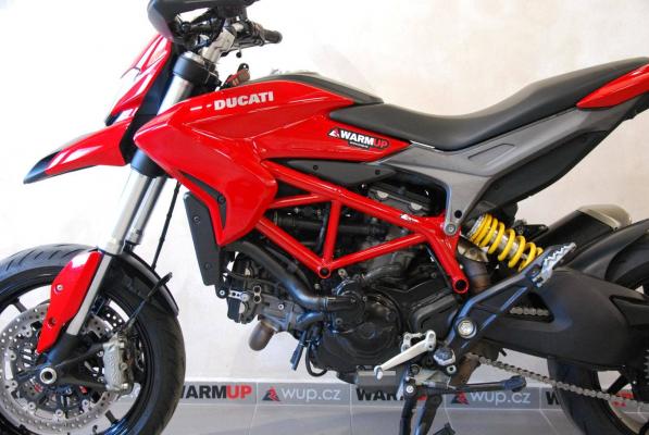 Ducati Hyperstrada 821