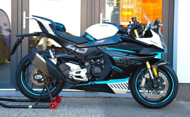 CFMOTO 450 SR