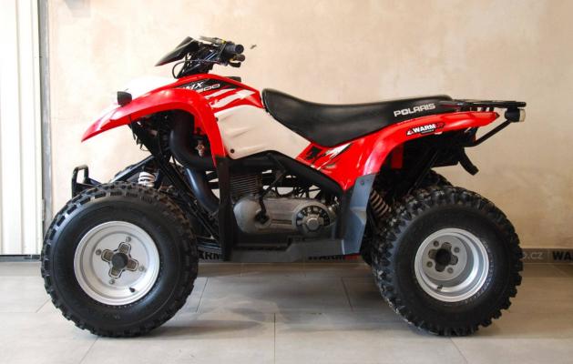 Polaris Phoenix 200
