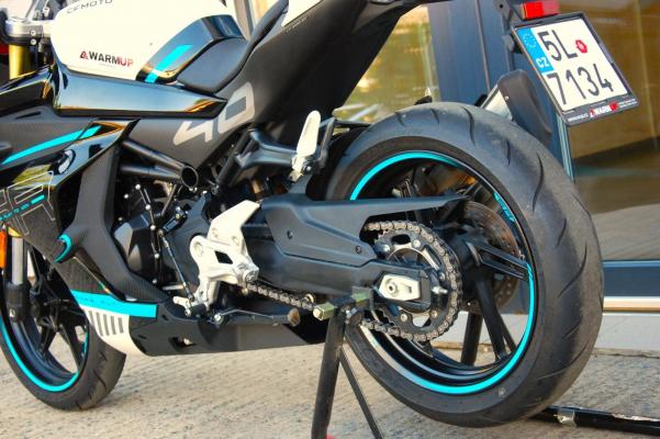 CFMOTO 450 SR