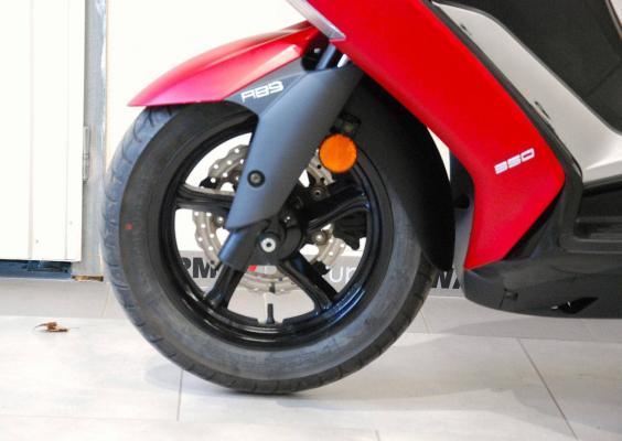 Kymco New Downtown 350i ABS