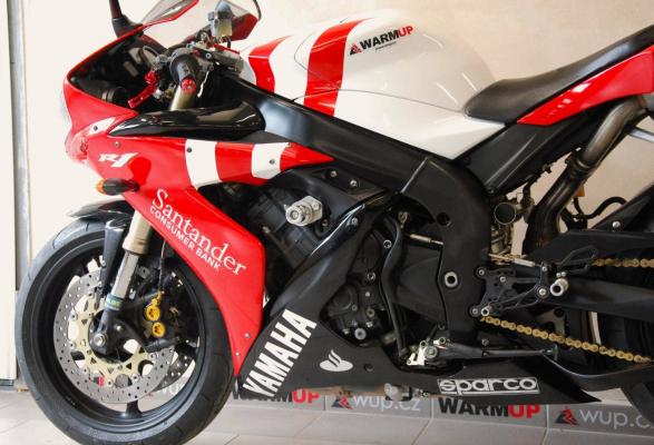 Yamaha YZF-R1