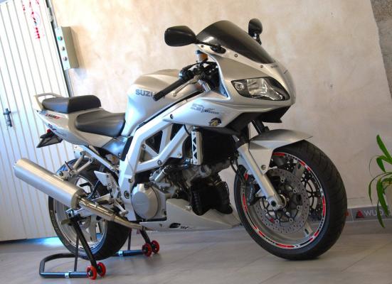 Suzuki SV 1000