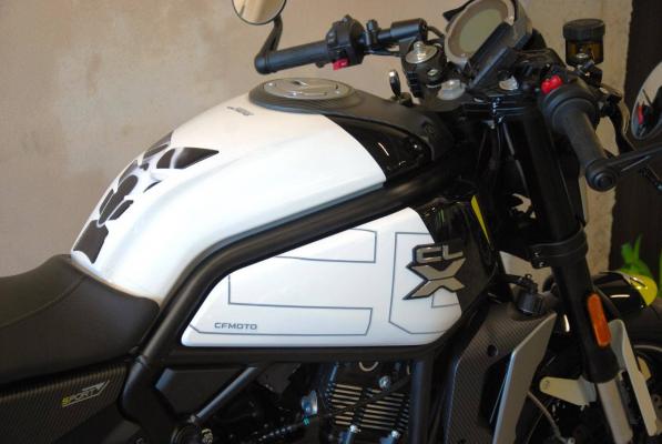 CFMOTO 700 CL-X Sport
