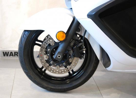 Suzuki Burgman 650
