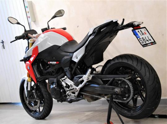 BMW F 900 R