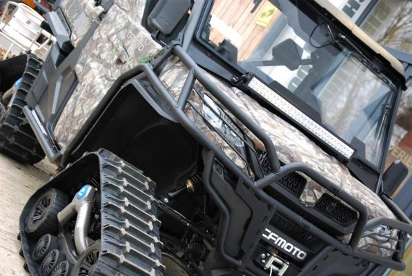 CFmoto Gladiator UTV1000 EPS