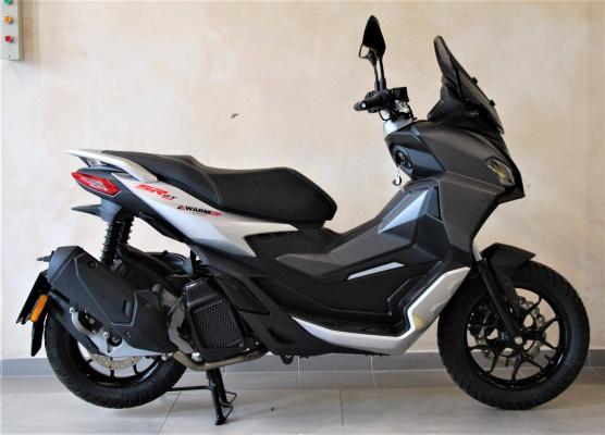 Aprilia SR GT 125