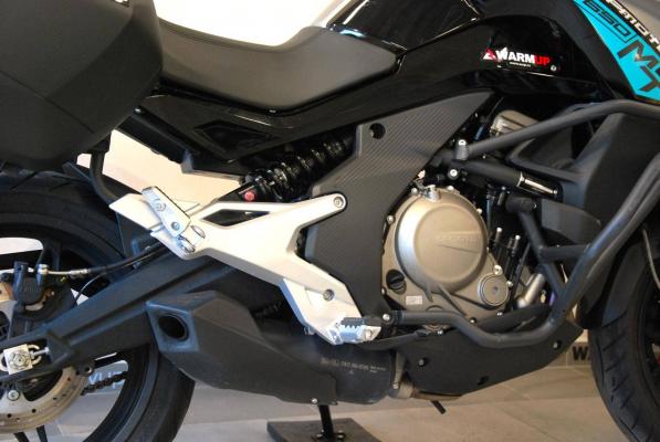 CFMOTO 650 MT