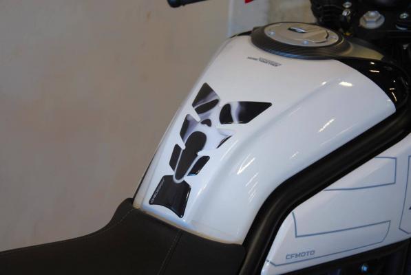 CFMOTO 700 CL-X Sport